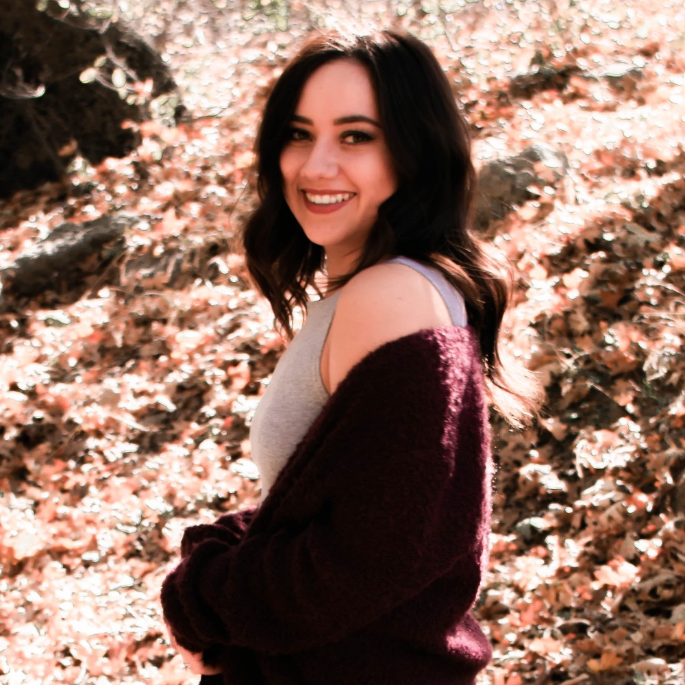 Meet your Posher, Simone